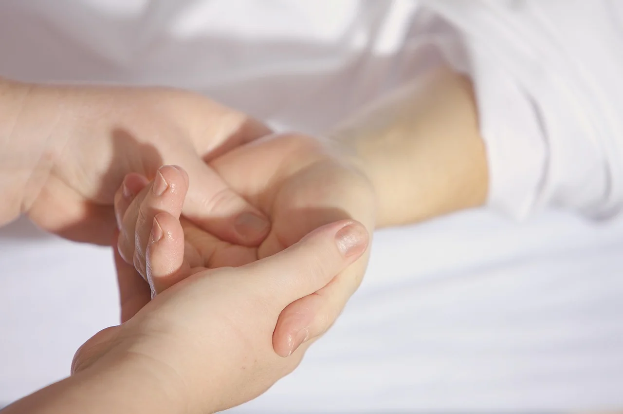 Narzędzia terapeutyczne: skrypty rozmów do treningu umiejętności społecznych w grupie